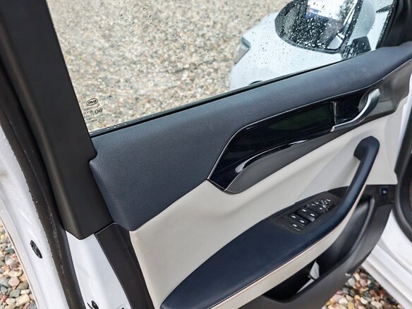 2022 BYD Qin Plus DM-i I, белый, 1400000 рублей - вид 6