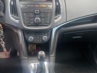 2012 Opel Zafira C, коричневый, 950000 рублей, вид 3