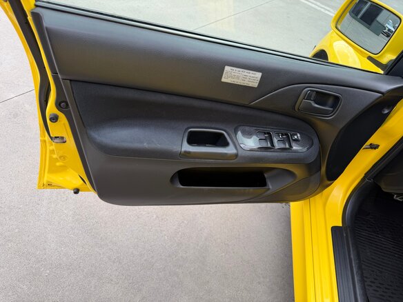 2006 Mitsubishi Lancer Evolution IX, жёлтый - вид 16