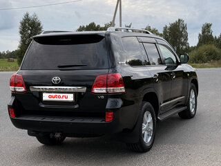 2011 Toyota Land Cruiser 200 Series, чёрный, 4850000 рублей, вид 3
