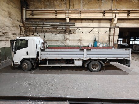 2017 Isuzu Elf (N-series), белый, 2000000 рублей, вид 3