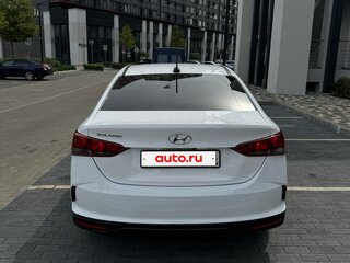 2022 Hyundai Solaris II Рестайлинг, белый, 1380000 рублей, вид 5