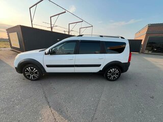 2021 Lada (ВАЗ) Largus Cross I Рестайлинг, белый, 1420000 рублей, вид 4