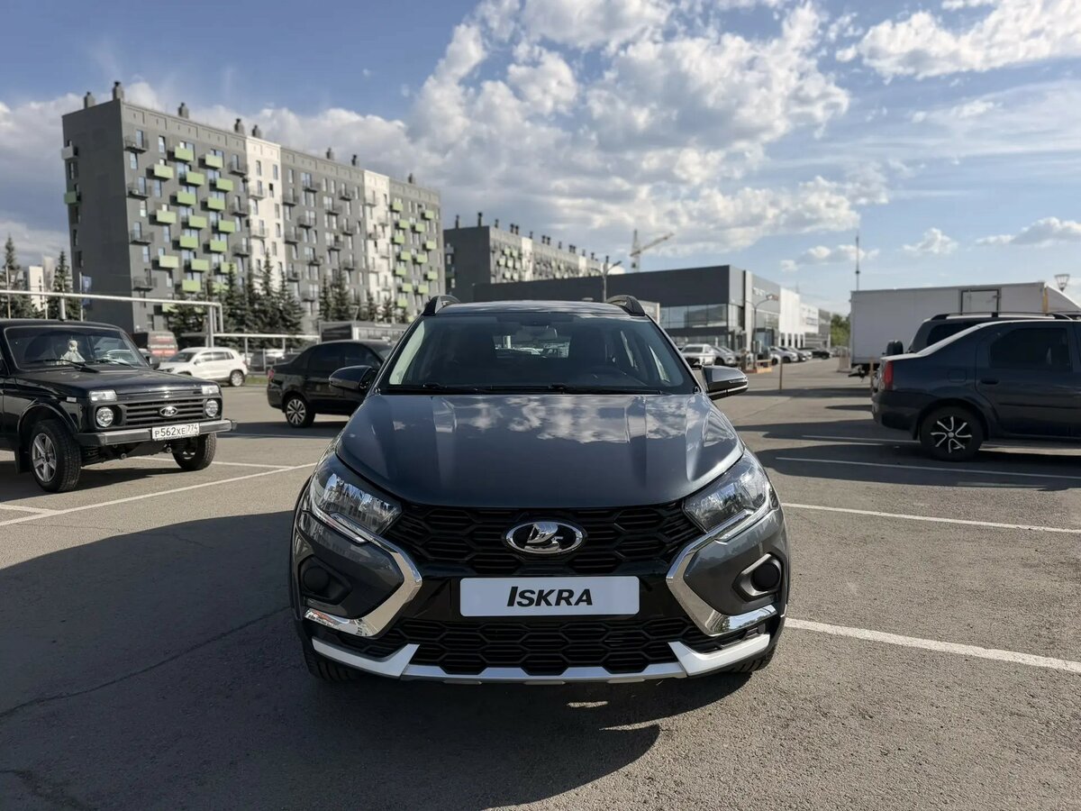 Открыть фотографии: Lada (ВАЗ) Iskra