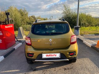 2017 Renault Sandero Stepway II, зелёный, 900000 рублей, вид 5