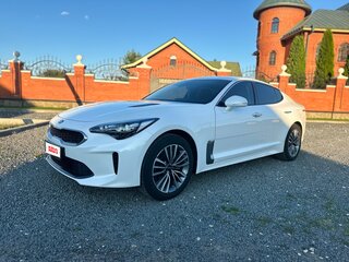 2019 Kia Stinger I, белый, 2500000 рублей, вид 5
