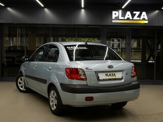 2007 Kia Rio II, серебристый, 450000 рублей, вид 3