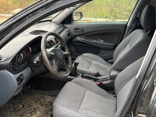2004 Nissan Almera II (N16) Рестайлинг, чёрный, 250000 рублей, вид 5