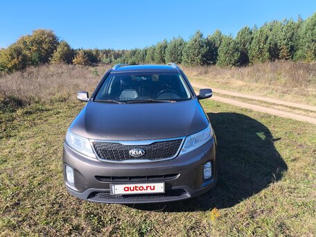 2012 Kia Sorento II Рестайлинг, бежевый, 1250000 рублей, вид 1