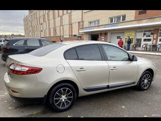 2011 Renault Fluence I, бежевый, 570000 рублей, вид 3