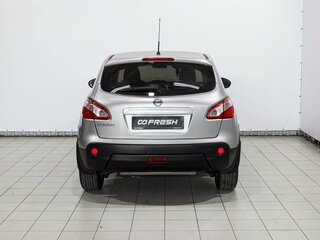 2013 Nissan Qashqai I Рестайлинг, серебристый, 1029000 рублей, вид 4