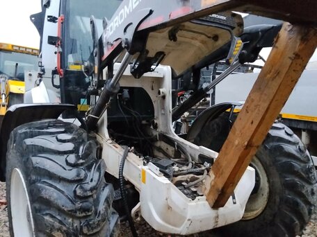 2024 Hidromek HMK 102S, белый, 7438500 рублей, вид 2