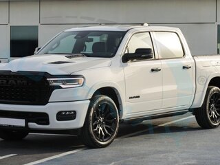 2026 Ram 1500 Crew Cab V Рестайлинг, белый, 12889000 рублей, вид 1