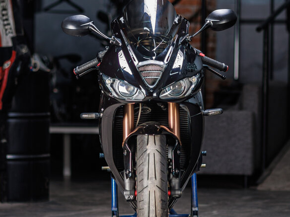 2009 Triumph Daytona 675, чёрный, 600000 рублей - вид 1