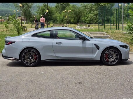 2022 BMW M4 Competition Package G82/G83, серый, вид 2