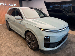 2025 Li Auto (Lixiang) L6 I, голубой, 8990000 рублей, вид 2