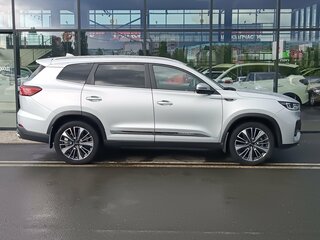 2023 Chery Tiggo 8 Pro Max I Рестайлинг, серебристый, 2490000 рублей, вид 3
