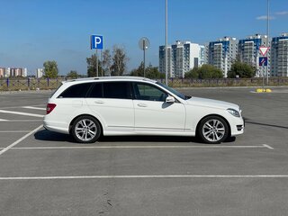 2013 Mercedes-Benz C-Класс 180 BlueEFFICIENCY III (W204) Рестайлинг, белый, 1350000 рублей, вид 4