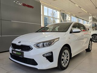 2018 Kia Ceed III, белый, 1949000 рублей, вид 1