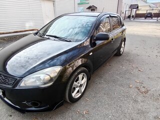 2011 Kia Ceed I Рестайлинг, чёрный, 780000 рублей, вид 1