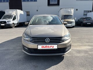 2016 Volkswagen Polo V Рестайлинг, бежевый, 1045000 рублей, вид 3