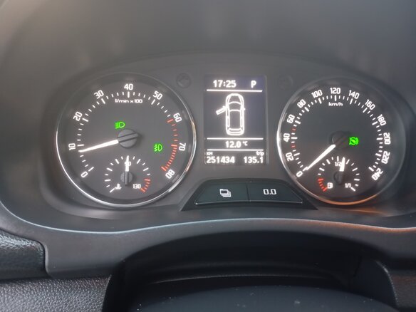 2012 Skoda Fabia II Рестайлинг, белый - вид 8