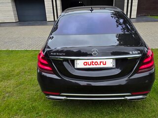 2017 Mercedes-Benz Maybach S-Класс 560 I (X222) Рестайлинг, чёрный, 5500000 рублей, вид 3