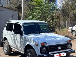 2013 Lada (ВАЗ) 2121 (4x4) I Рестайлинг, белый, 470000 рублей, вид 2