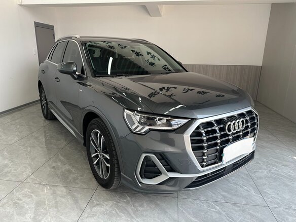 2022 Audi Q3 35 TFSI II (F3), серый - вид 2