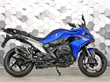 2025 BMW R 1300 RS, синий, 2279000 рублей, вид 3