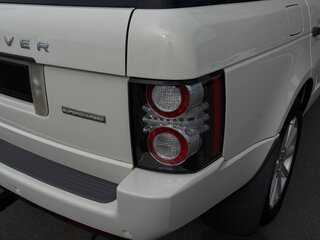 2010 Land Rover Range Rover Supercharged III Рестайлинг 2, белый, 1750000 рублей, вид 5