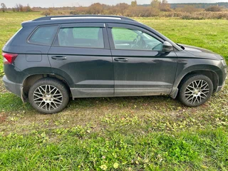 2020 Skoda Karoq DSG6 I, чёрный, 1700000 рублей, вид 5