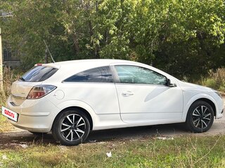 2008 Opel Astra GTC H Рестайлинг, белый, 455000 рублей, вид 3