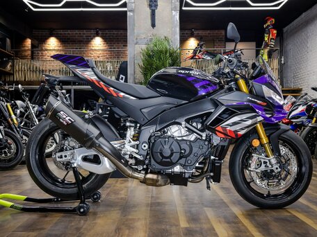 2026 Aprilia Tuono V4, фиолетовый, 2590000 рублей, вид 2