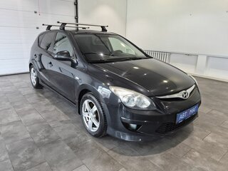 2010 Hyundai i30 I Рестайлинг, чёрный, 596000 рублей, вид 3