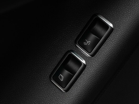 2018 Mercedes-Benz GLS 400 I (X166), чёрный, 5099000 рублей - вид 23