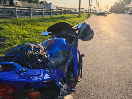 2002 Honda CBR 1100 XX, синий, 370000 рублей, вид 5