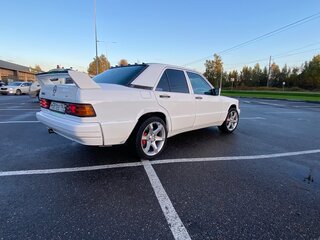 1989 Mercedes-Benz 190 (W201), белый, 290000 рублей, вид 3