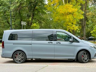 2022 Mercedes-Benz V-Класс Extra Long 300 d экстра длинный III (W447) Рестайлинг, чёрный, 8500000 рублей, вид 4
