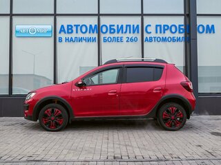 2014 Renault Sandero Stepway II, красный, 775000 рублей, вид 2