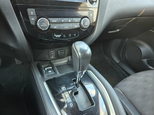 2018 Nissan Qashqai II, белый - вид 13
