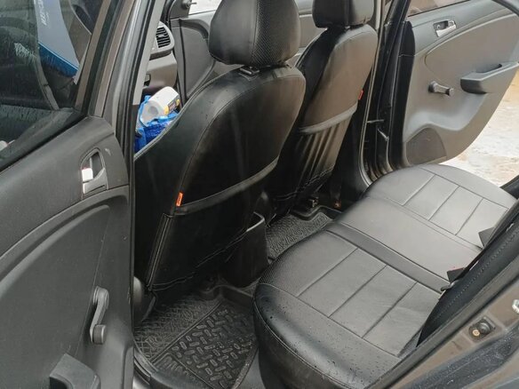 2013 Hyundai Solaris I, серый, 360000 рублей - вид 11