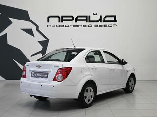 2012 Chevrolet Aveo II, белый, 719900 рублей, вид 3