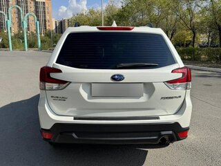 2022 Subaru Forester V Рестайлинг, белый, 2915000 рублей, вид 5