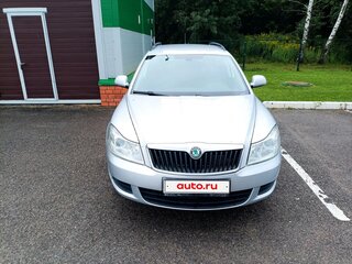 2013 Skoda Octavia II (A5) Рестайлинг, серебристый, 525000 рублей, вид 2