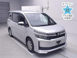 2014 Toyota Voxy III (R80), серебристый, 1524000 рублей, вид 1
