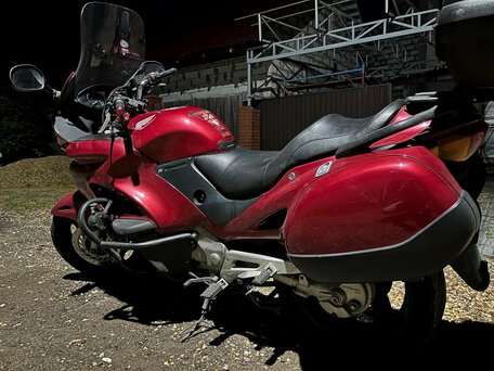 2001 Honda NT650V Deauville, красный, 370000 рублей, вид 1
