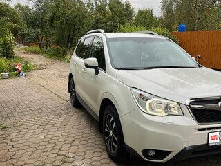 2015 Subaru Forester IV, белый, 2100000 рублей, вид 3