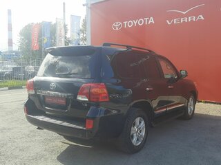 2013 Toyota Land Cruiser 200 Series Рестайлинг 1, чёрный, 3300000 рублей, вид 5
