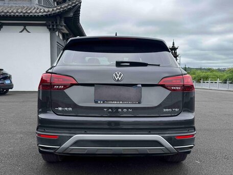 2022 Volkswagen Tayron I, чёрный, 2080000 рублей, вид 5